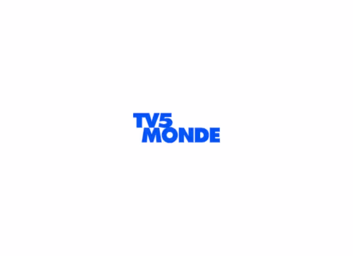 Logo bleu « TV5 Monde » sur fond blanc